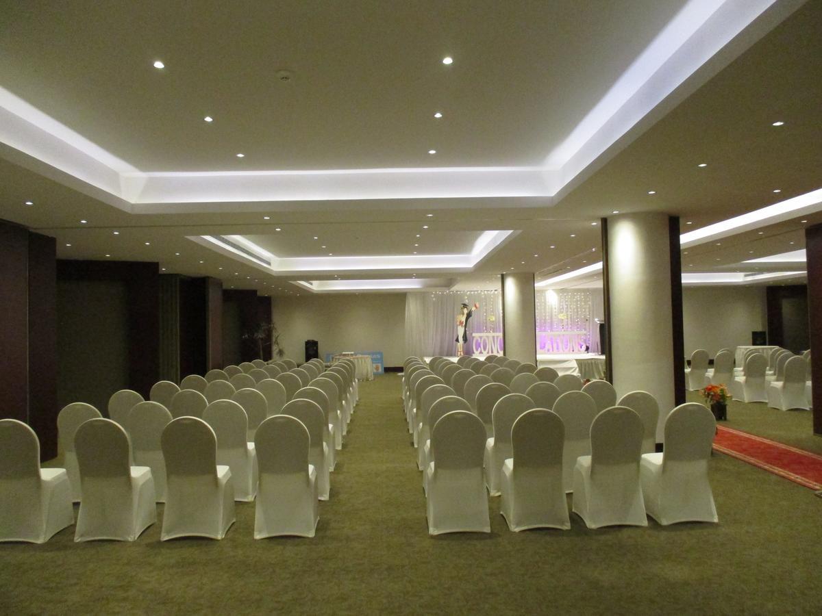 Executives Hotel - Azizia Эр-Рияд Экстерьер фото