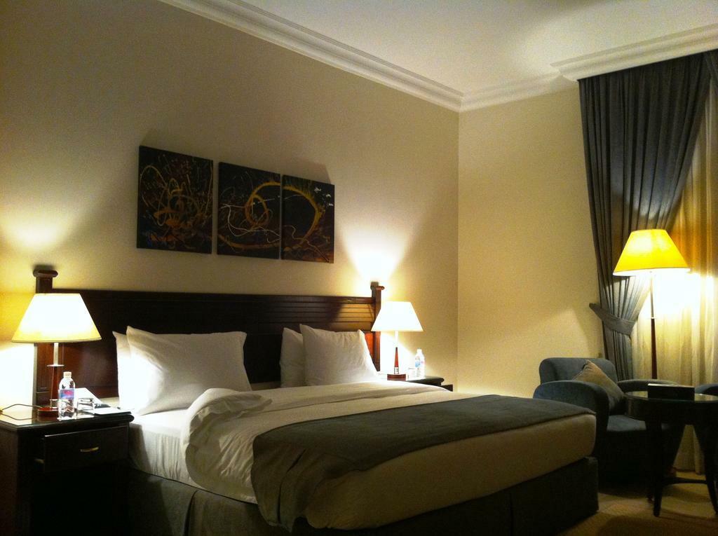 Executives Hotel - Azizia Эр-Рияд Экстерьер фото
